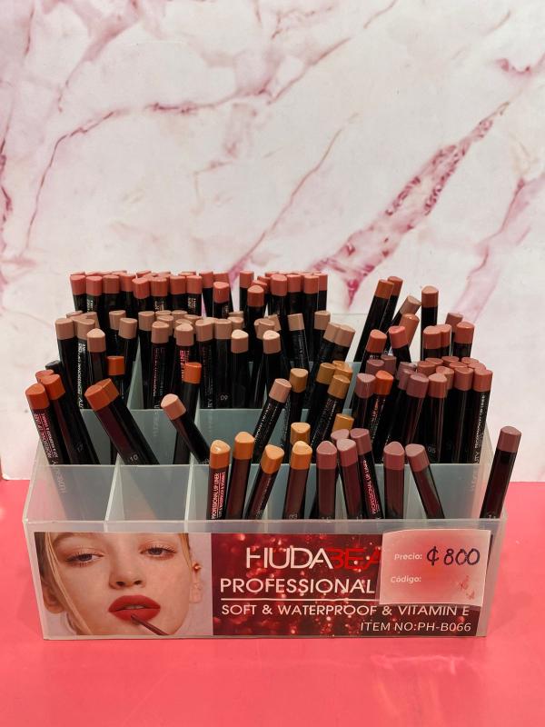 Lapiz de labios Huda Beauty