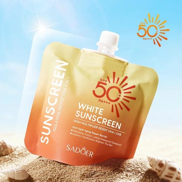 Bloqueador SADOER En Sachet 6 En 1 SPF50+++