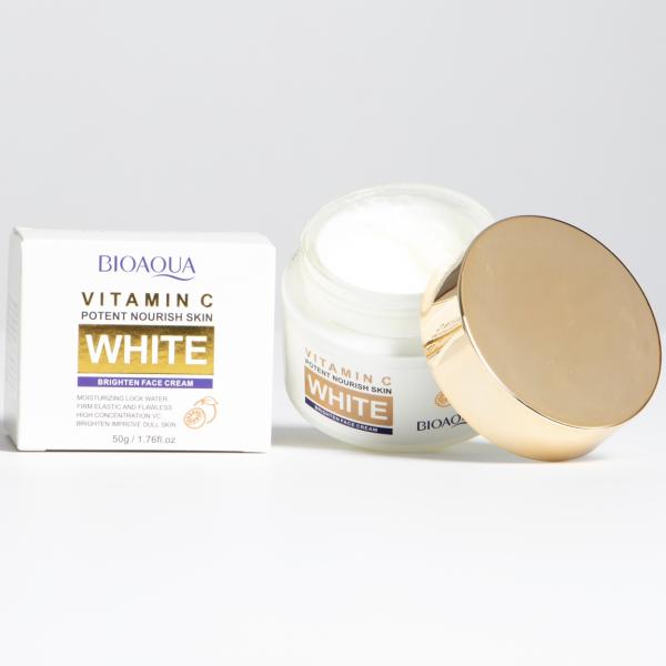 Crema Facial Iluminadora Con Vitamina C
