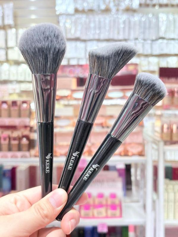 Keke Brocha Fluffy Productos En Polvo