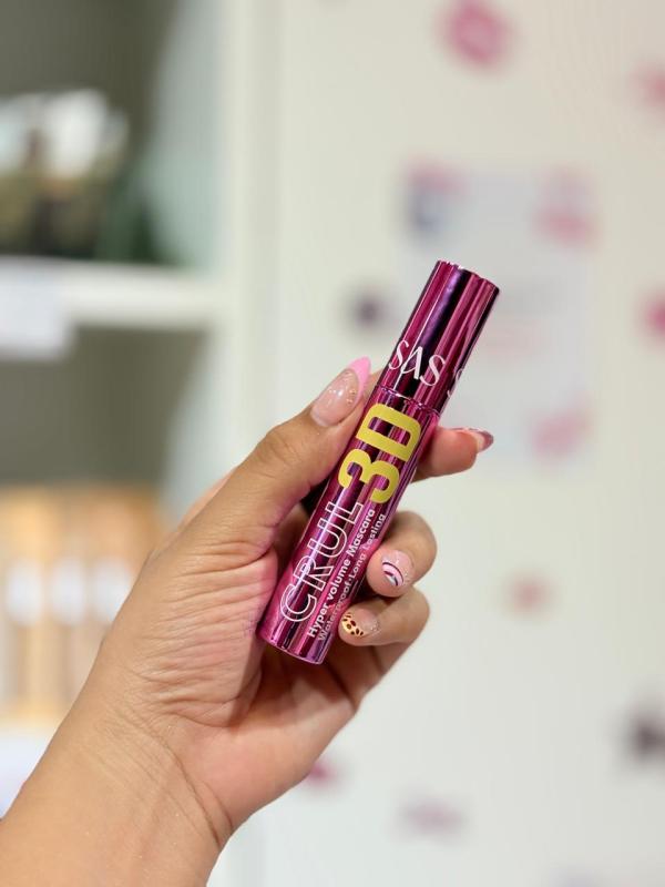 Curl Hyper Volume Mascara Sas